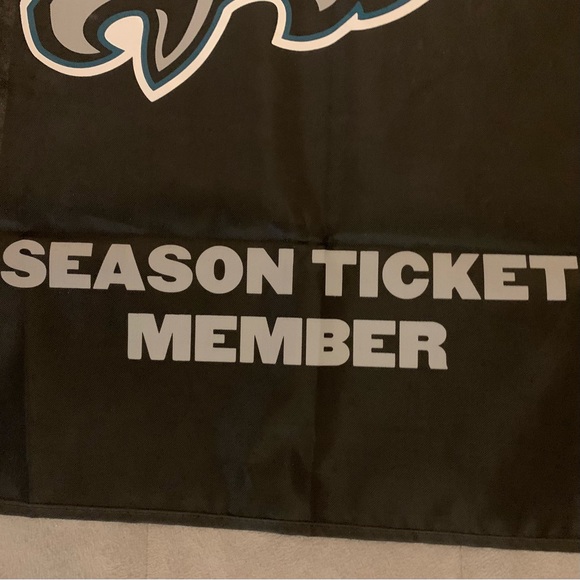 NFL EAGLES VTG Season Ticket Member FLAG BANNER “Every Fall We Rise “ 22" X 14” - Picture 8 of 13